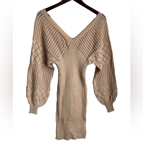 Cupshe Stretchy Elegant Tan Knit Sweater Dress - S - NWT - Picture 2 of 9
